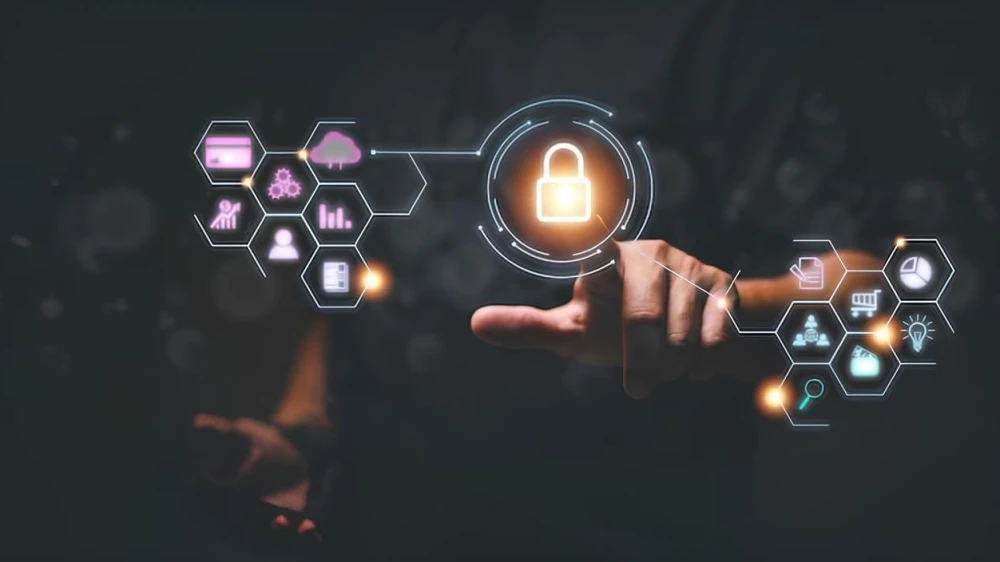 Internet Security: The Complete Protection Guide for Every User
